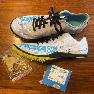 Hoka  One men’s youth spike running athletic cleats